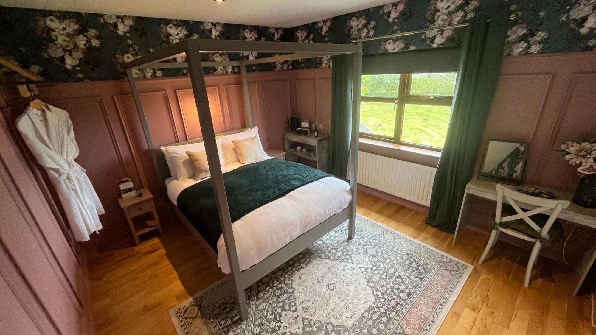 Carnbore House Bnb Bushmills Eksteriør billede